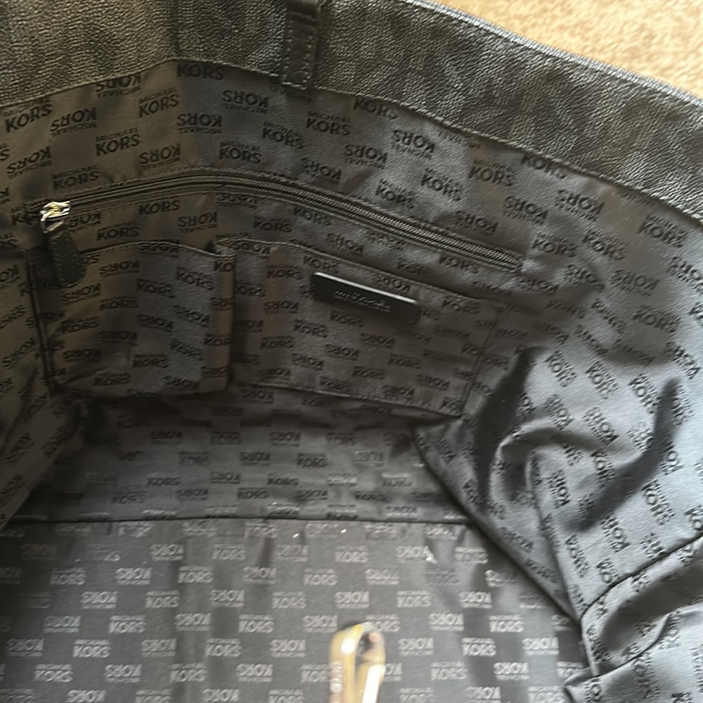 Mk Weekend Bag - image 6